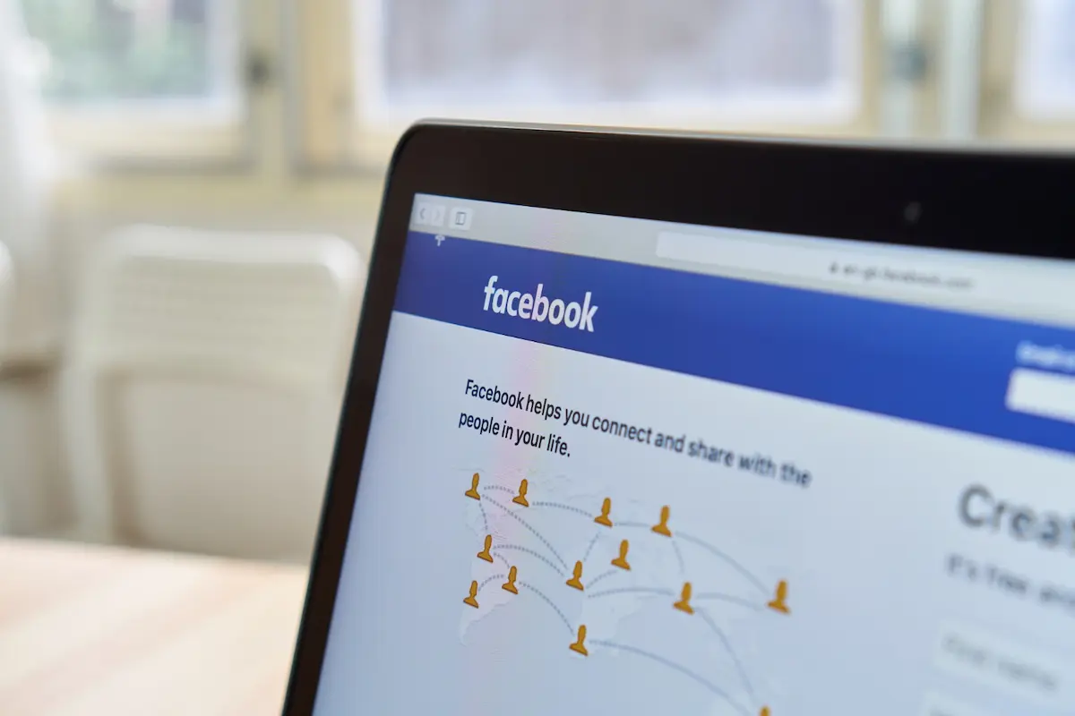 gestione pagina Facebook Venezia Community management e local targeting